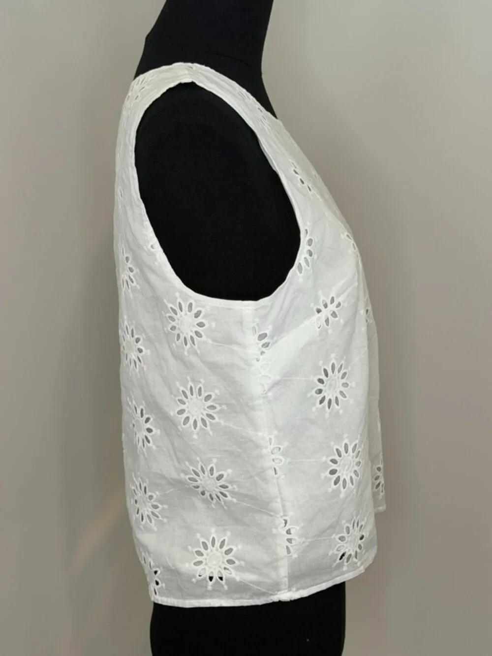 NWT (S) J. Crew Eyelet Top
